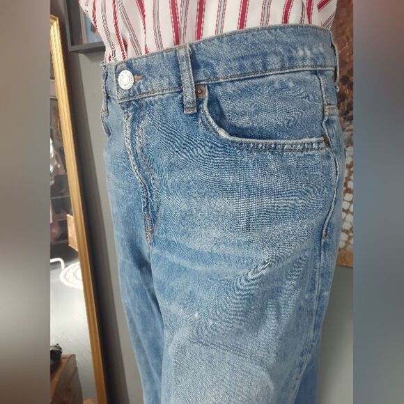 Zara Distressed Classic Blue Women's Jeans - Picture 11 of 16